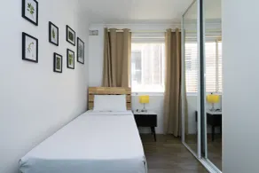 Manly Beachfront Apartment - Room