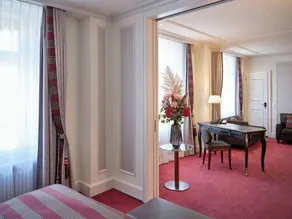 Hotel Schweizerhof Zürich - Chambre
