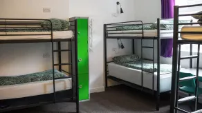 Igloo Hybrid - Room