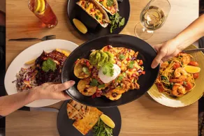 40 on Marshall Boutique Hotel - Restaurant