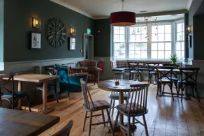 Coach House Inn - Restaurant
