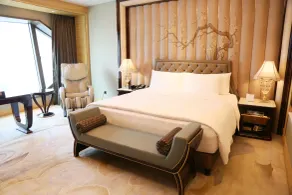 Wanda Reign Wuhan - Room