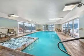 Best Western Plus Peak Vista Inn & Suites - Piscine