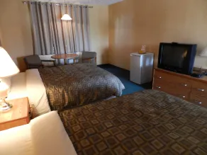 Kings Inn Near the Falls - Chambre