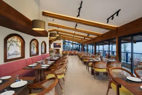 juSTa Hollow Oak, Mussoorie - Restaurant