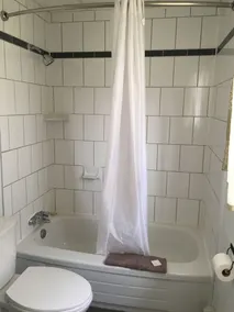 Howard Johnson by Wyndham Grande Prairie - Salle de bain