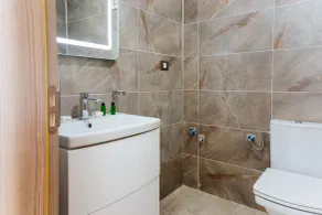Alezzi Beach Resort - Bathroom