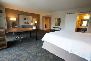 Hampton Inn Chicago West Loop Fulton Market Area - Camera