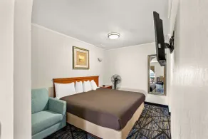 Americas Best Value Inn-Celina - Zimmer