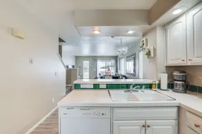 5 Mi to Ski Resort: Mtn-view Townhome in Dillon - Interni