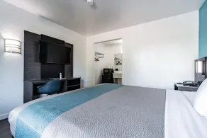 Motel 6 Tampa Near Fairgrounds - Casino - Room