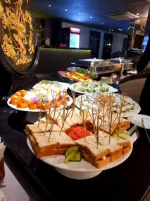 KP Hotel - Restaurant