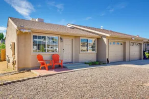 Hot Tub & Fire Pit: Prescott Valley Retreat! - Interiör