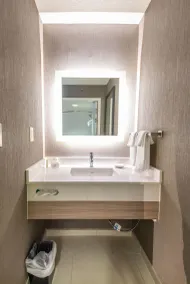 SpringHill Suites Columbus Airport Gahanna - Salle de bain
