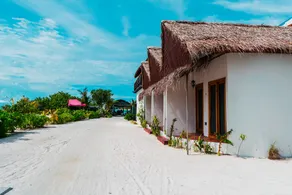 Club Kaafu Maldives - Zimmer