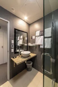 315 Euro Motel and Serviced Apartments - Salle de bain