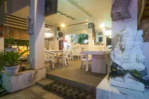 JM Hotel Kuta Lombok - Restaurant
