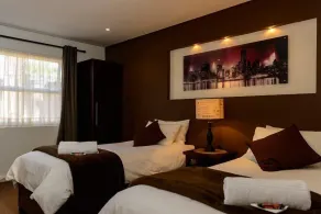 Biggy Best Boutique Hotel & Self Catering Cottages - Værelse