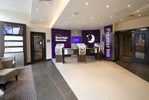 Premier Inn Bristol Cc - Lewins Mead - Reception