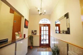 Elmwood Hotel - Hall