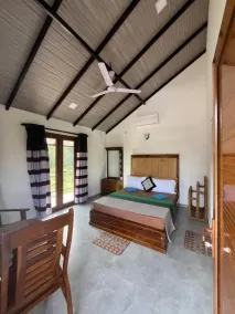 Royal Crown Residency Hotel - Quarto