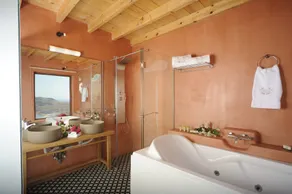 Stefanos Village Hotel - Bad