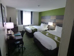Quality Inn & Suites Leesburg Chain of Lakes - Chambre