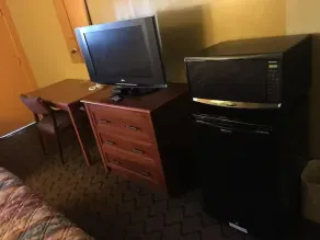 Townhouse Motor Lodge Springfield Oh - Rum