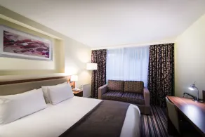 Holiday Inn Stoke on Trent M6 Jct15 by IHG - Room