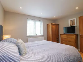 Farm View House - Camera
