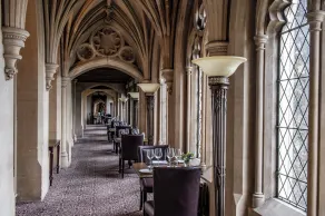 Nutfield Priory Hotel & Spa - Restaurante