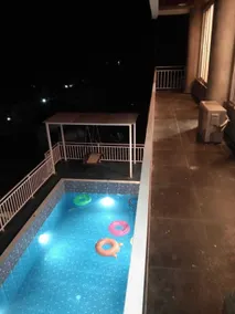 Ekdant Holiday Home - Pool