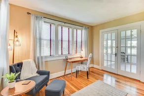 Charming Smithfield House: Walk to Downtown! - Interiør