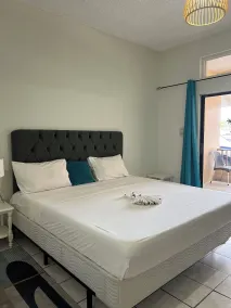 Seaview Apartel - Habitación