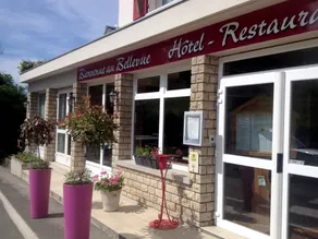 Logis Hôtel Le Bellevue - Restaurant