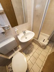 Hotel Waldidyll - Bathroom