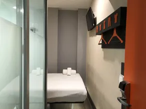 easyHotel Birmingham - Rom