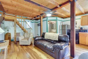 Idyllic Southern Indiana Cabin Near Patoka Lake! - Interiör