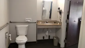 Super 8 Motel by Wyndham near Fort Lauderdale Arpt - Salle de bain