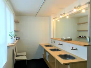 AIEN Coffee & Hostel - Bathroom