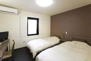 The Kato Hotel - Chambre