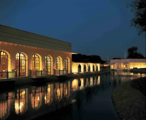 The Oberoi Vanyavilas Wildlife Resort, Ranthambhore - Piscina