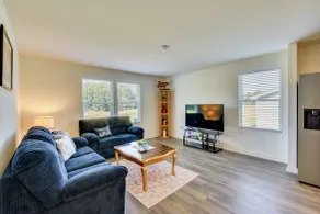 Lake Hartwell Home Base: 2 Mi to Marina! - Interior