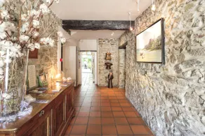 Logis Hôtels - Hôtel Restaurant du Midi - Reception