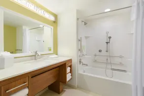 Home2 Suites by Hilton Youngstown West/Austintown - Salle de bain