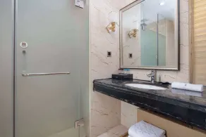 Ramada By Wyndham Changsha North - Banheiro