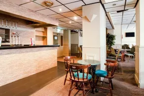 Cardiff Riverside Hotel by Belvilla - Restaurant