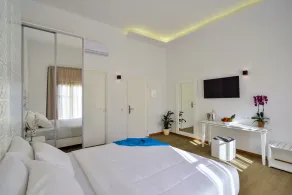 Elia Portou Luxury Residence - Room