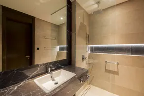 Mansard Riyadh, a Radisson Collection Hotel - Bathroom