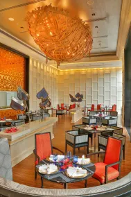 Radisson Blu Hotel Guwahati - Restaurant